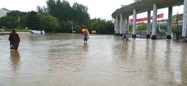 山東大暴雨，羅德移動(dòng)泵車(chē)隨時(shí)待命